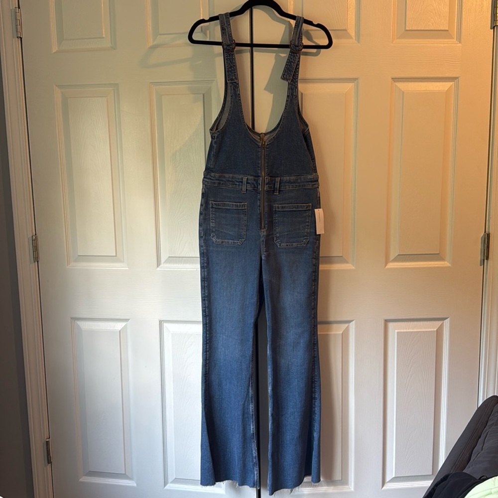 NWT Adorable American Eagle Denim Suspender Overalls